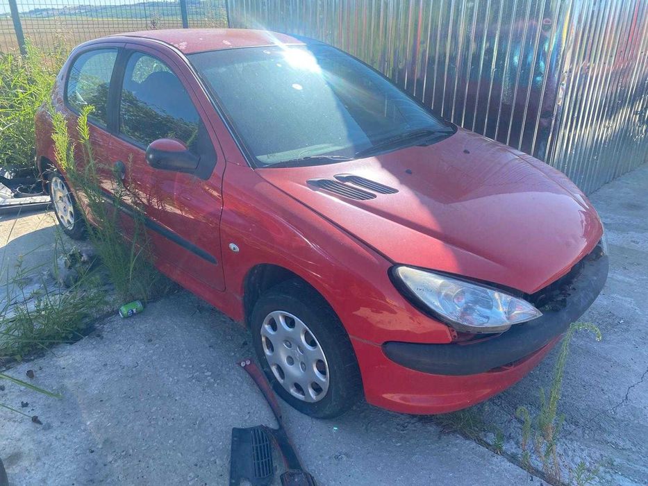 peugeot 206 hatchback/sedan bara fata capota faruri usi haion