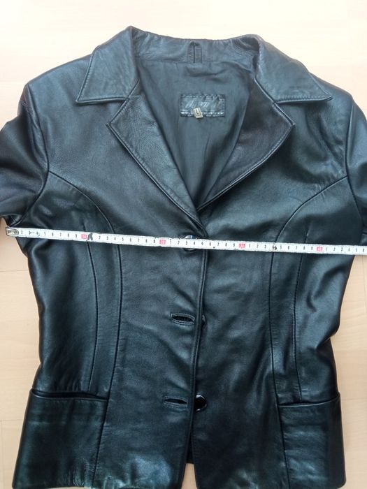 Българско кожено сако на фирма Dawn M