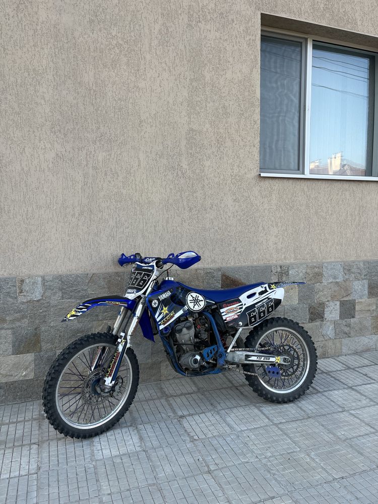Yamaha yzf250 2003 година