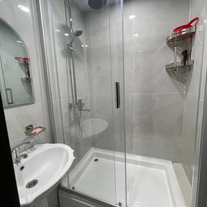 Ойбек 3/3/4 мебель+техника балкон-2/6 80квм