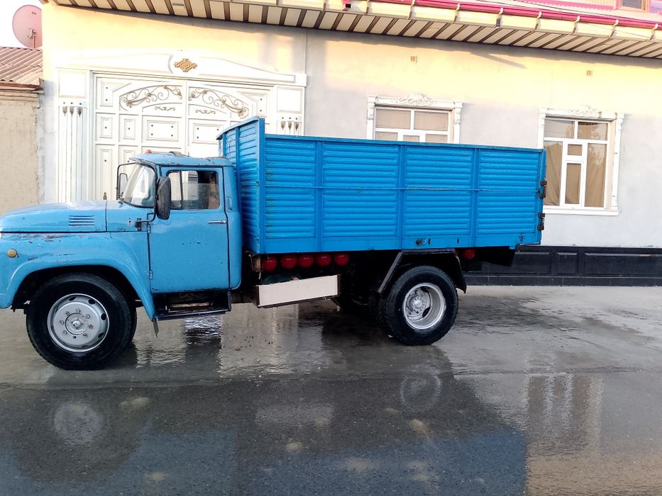 Зил 130 автомашинаси сотилади 1979 йилда ишлаб чикарилган