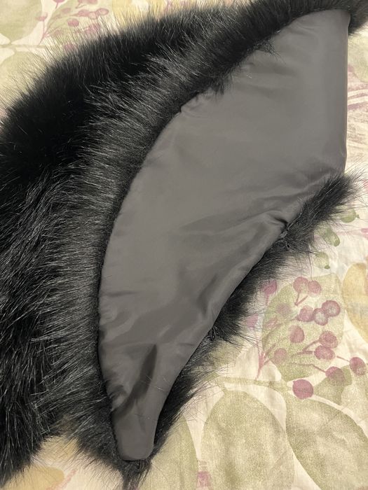 Пухена яка за палто