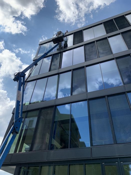 Inchiriem nacela prb