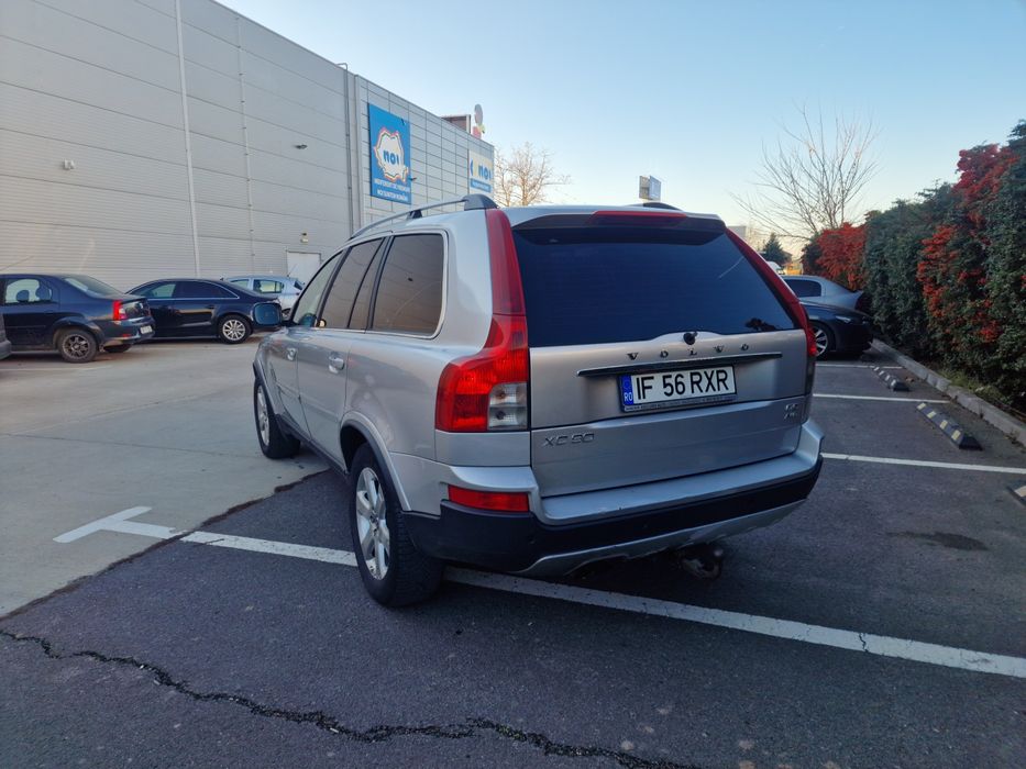 Volvo XC - 90  4X4 - 7 Locuri fab 2012
