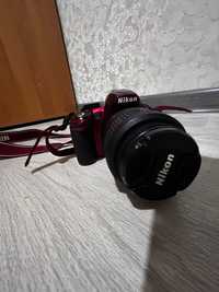Зеркальный фотоапарат Nikon D3100