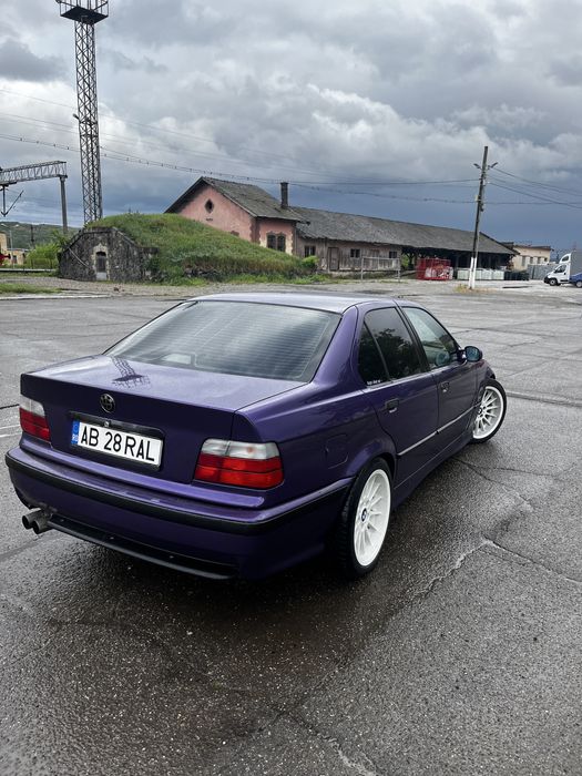 Bmw e36 318i sedan 1996