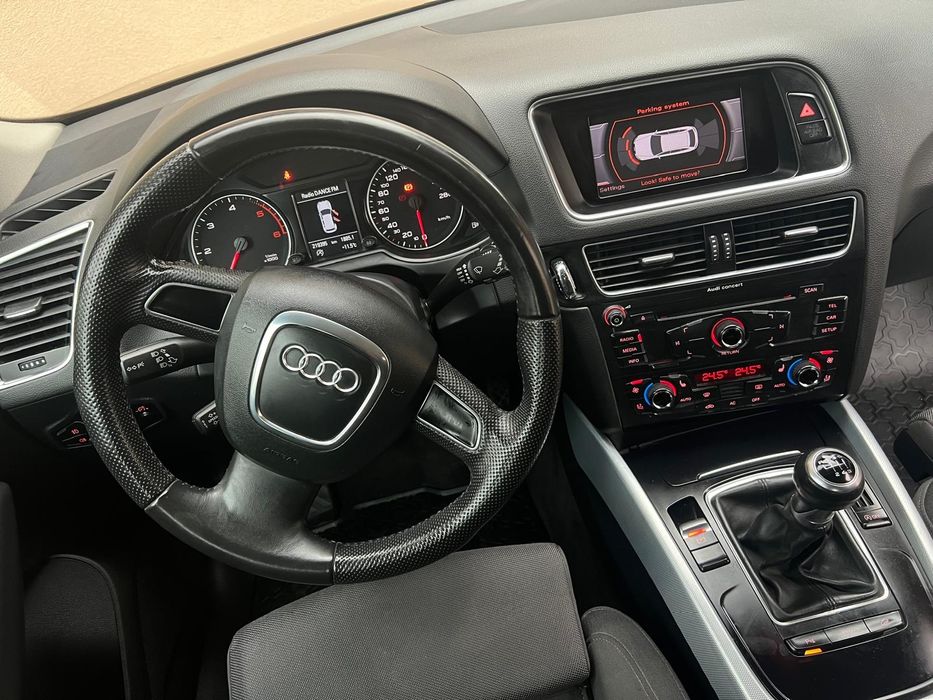Audi Q5 Quattro 2.0 TDI *Xenon*Euro 5 2010*Incalzire scaune*