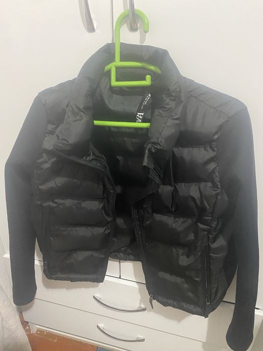 Продам куртку Zara