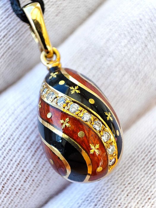 (REZ) Pandantiv Aur 18K Oul Faberge Victor Mayer Diamante Email Rosu