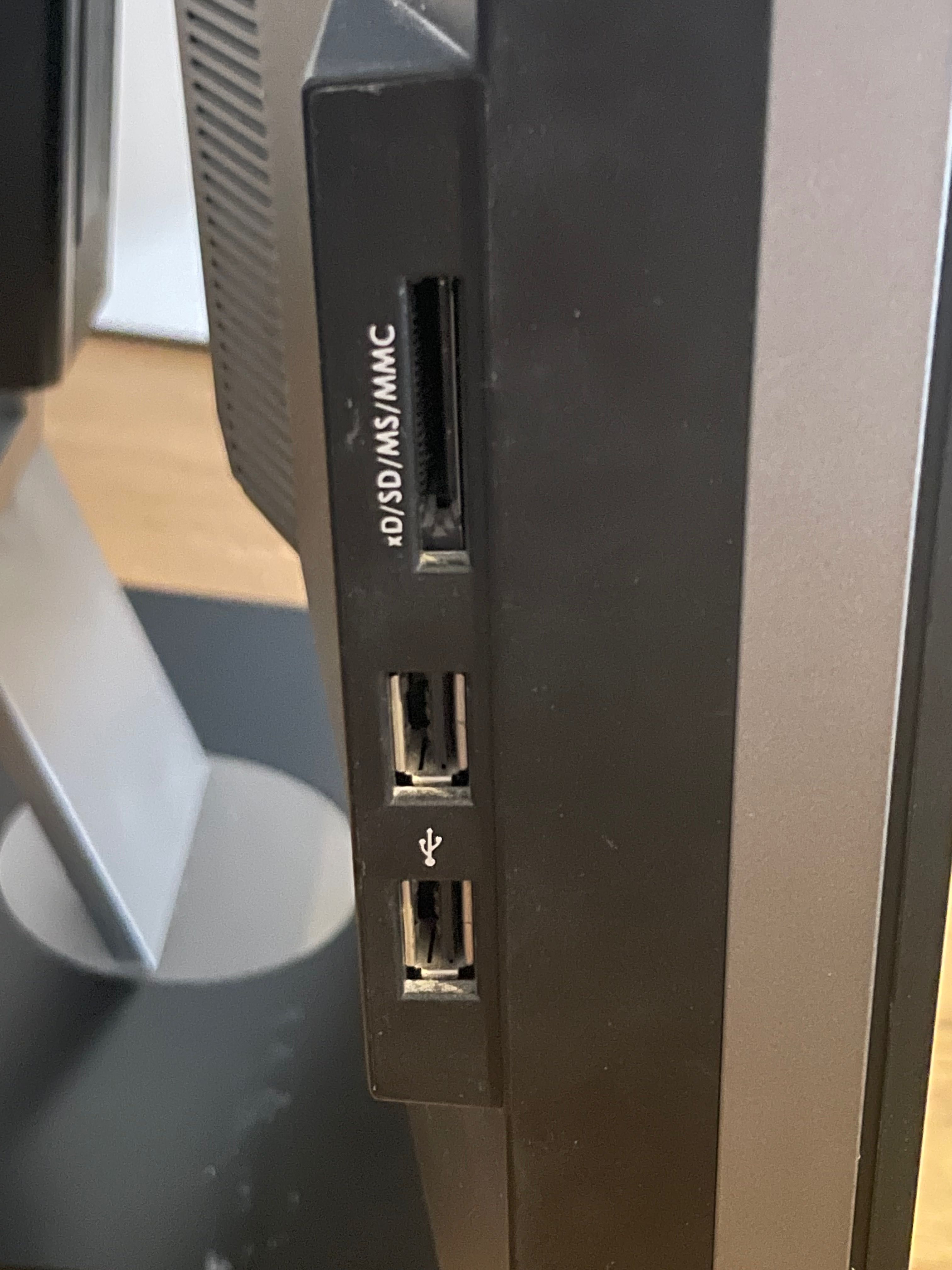 Monitor Dell 27”