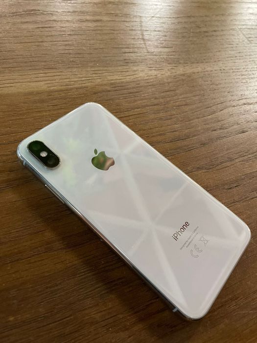 iPhone X, 64g в хорошем состоянии