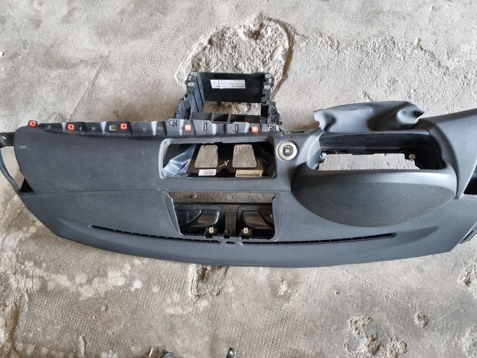 Plansa bord cu navigatie bmw e87 e88 e81 e82