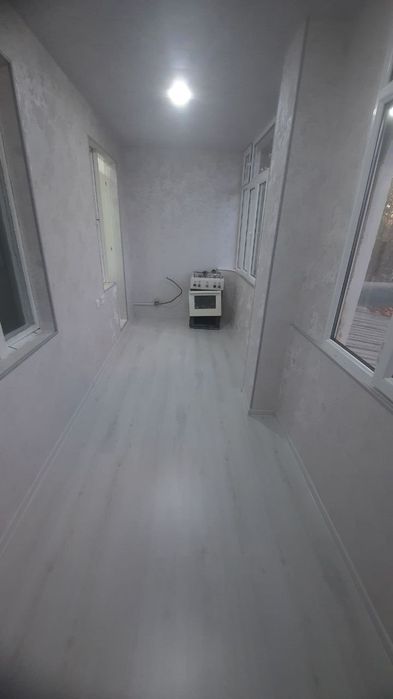 9 микрорайон Низомий кучада 3 хонали 2 каватдаги квартира сотилади