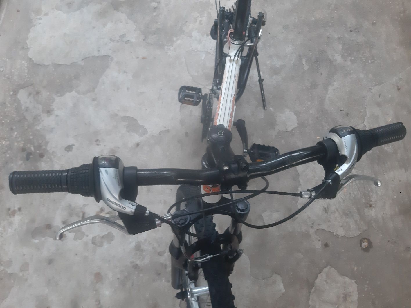 Bicicleta genesis full suspension 24