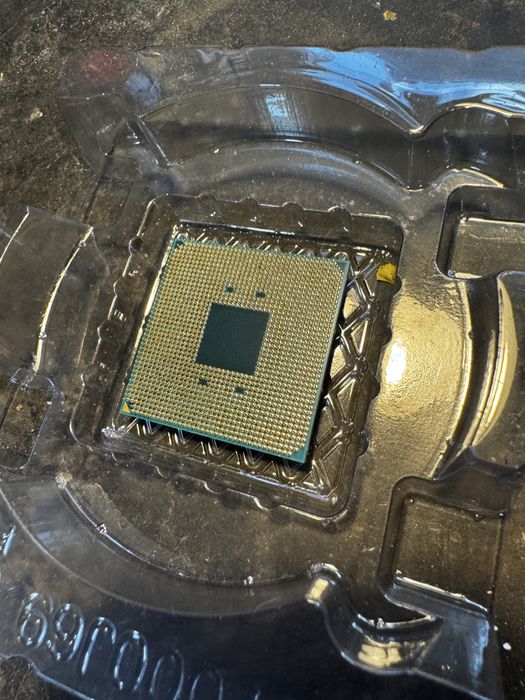 Procesor Ryzen 5 1600Af + Cooler Stock