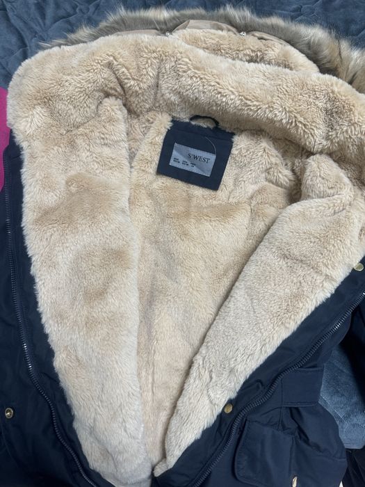 Дамски зимни якета