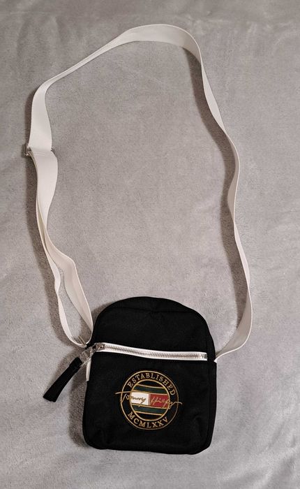 Tommy Hilfiger чанта