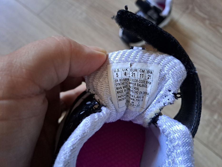 Adidasi Skechers fetite nr 21