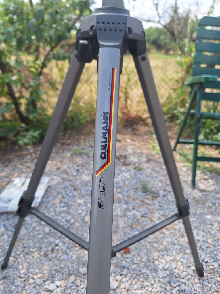 Телексопичен статив CULLMANN 2500