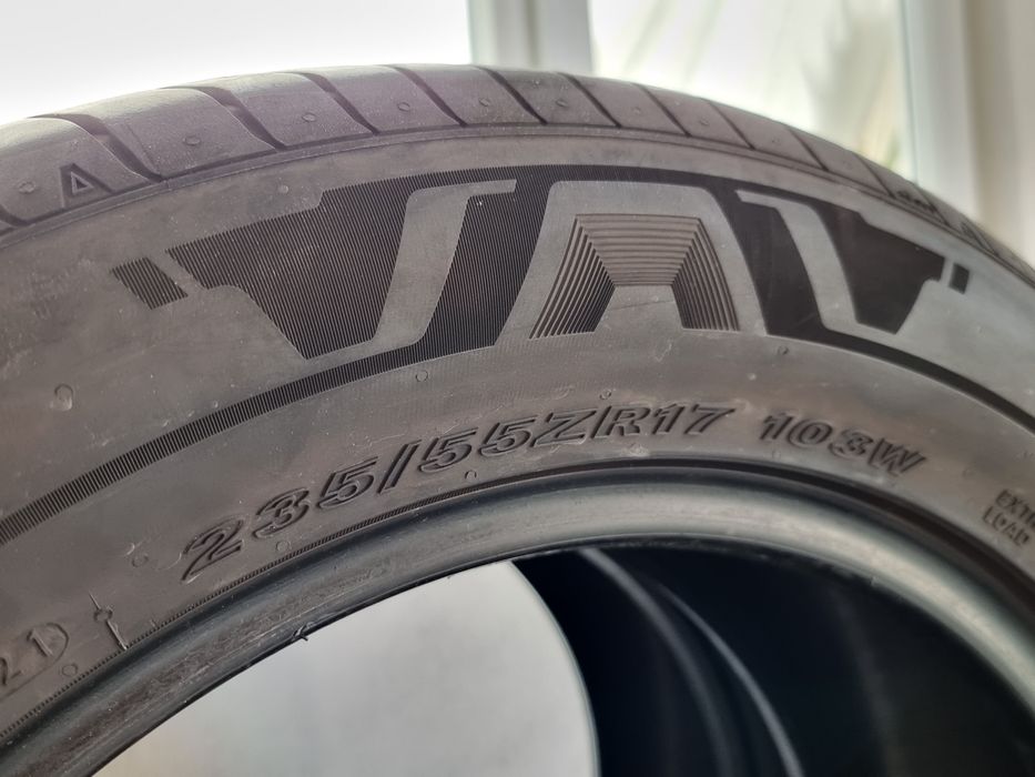 235/55/17 Nexen 2Броя: 170лв 7мм