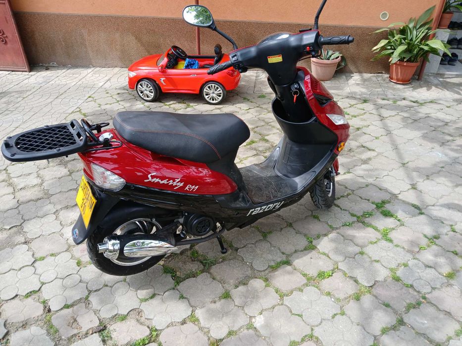 Scuter Razory Smarty R11