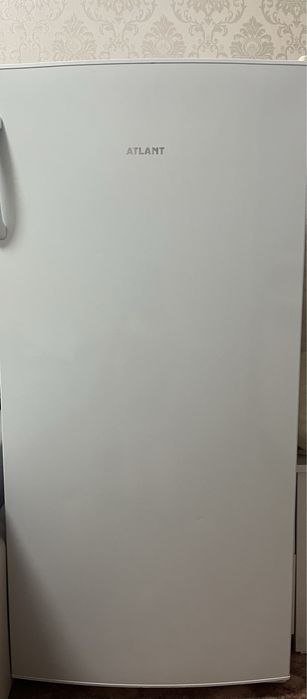 Продам морозильную камеру