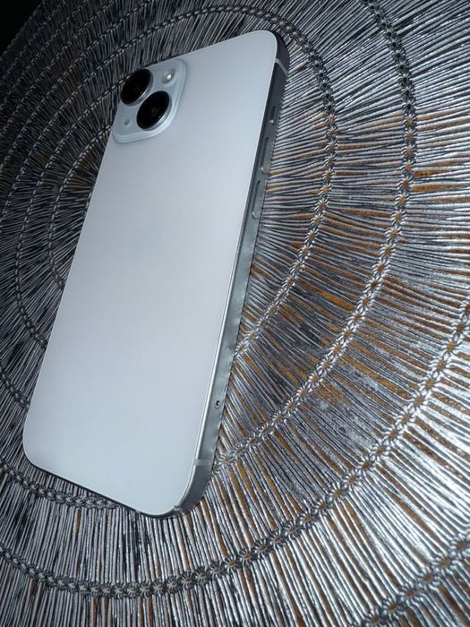 Айфон 15, Aiphone 15