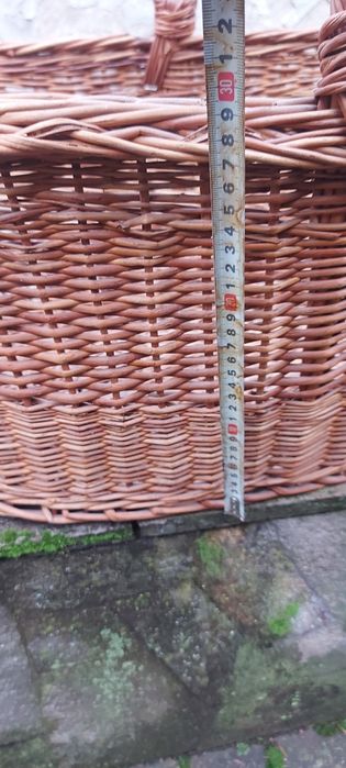 Стара ръчно плетена кошшница