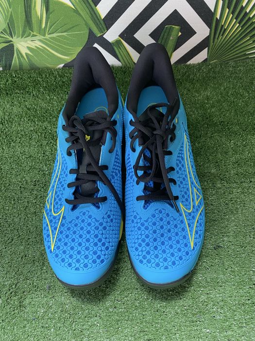 Чисто нови маратонки Mizuno