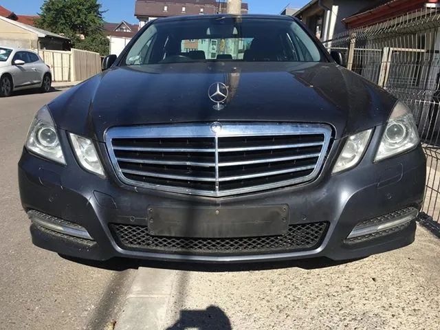 Dezmembrari Mercedes E-Class W212 2009-2013
