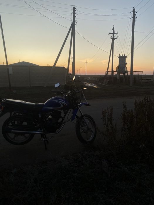 Яки 200 куб синии