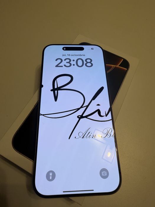 Iphone 16 promax gold
