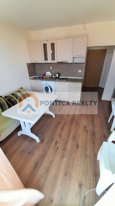 Продава се Двустаен апартамент в к.к. Слънчев бряг - 65 кв.м за 1024 €/кв.м - Снимка #5