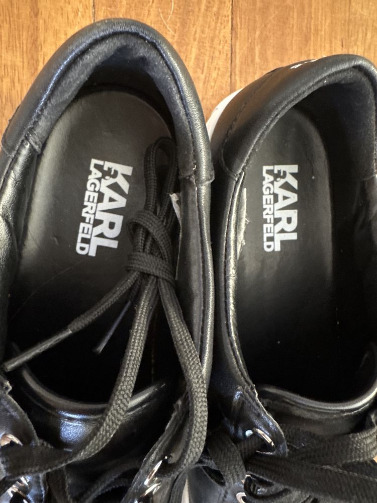 Karl Lagerfeld-37n