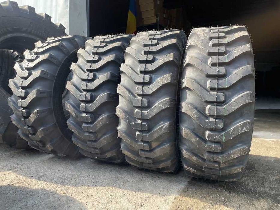 Anvelope noi 10-16.5 cu 8 pliuri marca BKT pentru bobcat cu garantie