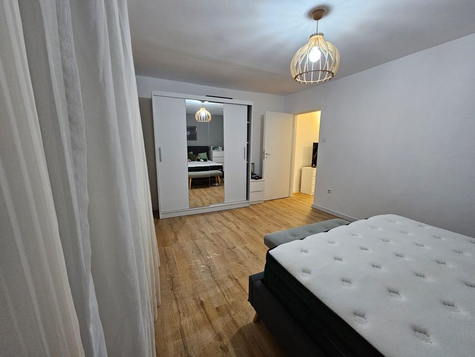 Ap 2 camere decomandate Mărăști