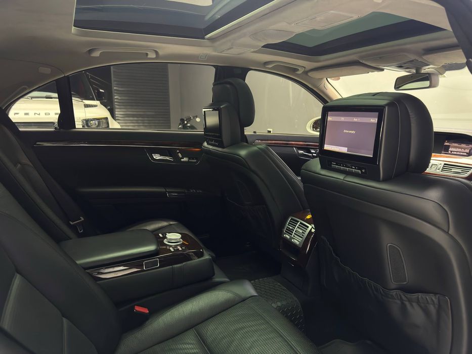 Продается Mercedes Benz W221 S63 AMG