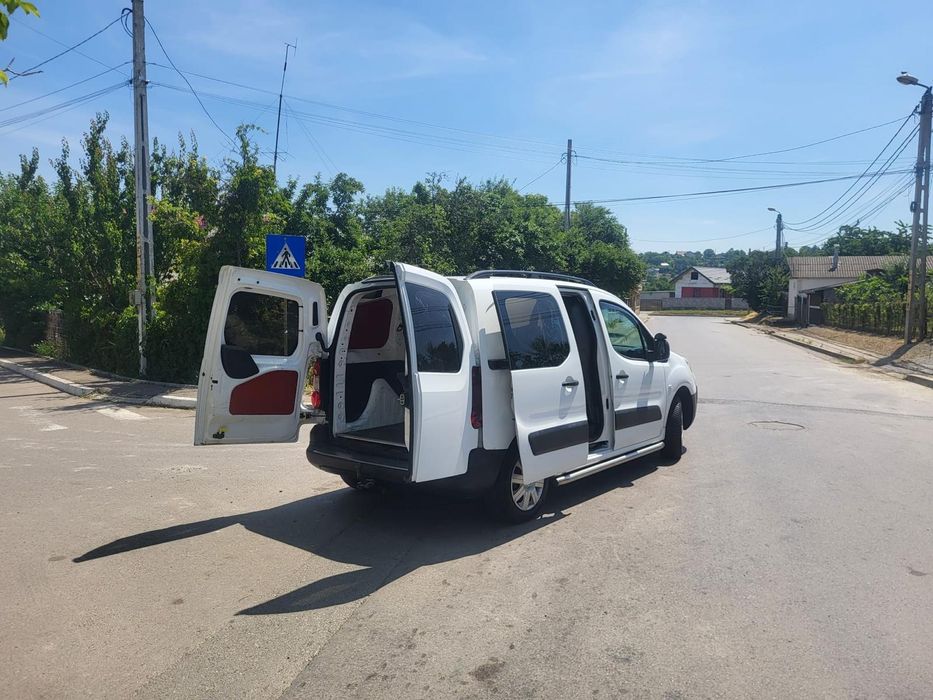 PEUGEOT PARTNER an 2012 pe Acte-3 Locuri+Benă/ 1.6hdi-Euro 5/IMPECABIL