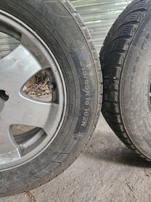 Диски с шинами зима.