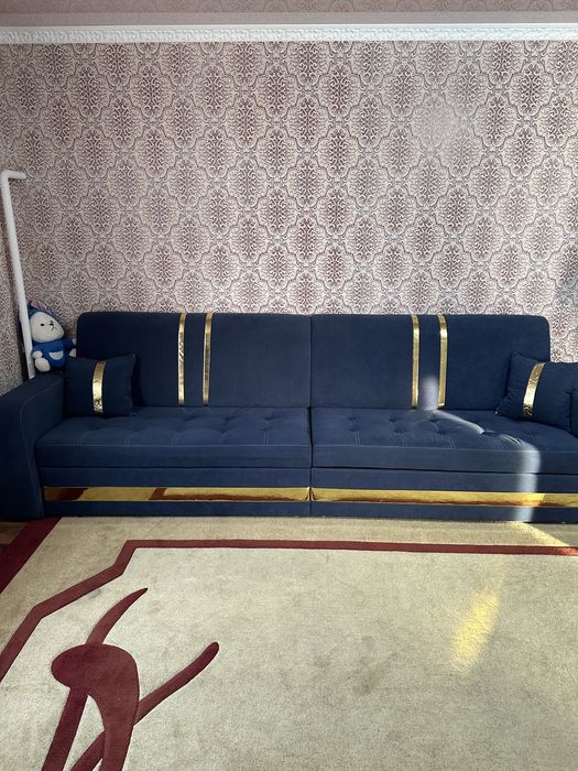 Диван в отличном состоянии