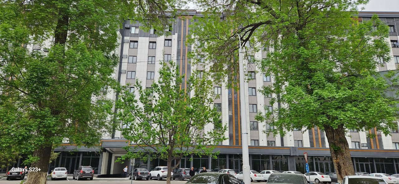 Новостройка Продается 3 комнатная квартира ремонт  ул.Юсуф Хос Ходжиба
