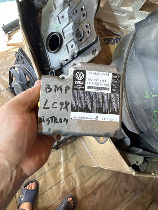 Centuri fata stanga dreapta set pt vw passat b7 b6 cc si modul