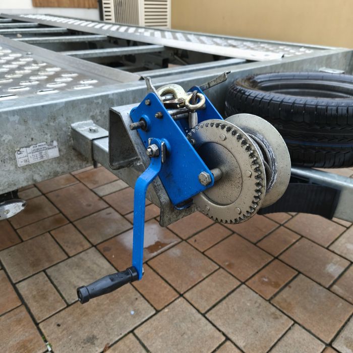 Platforma auto REPO an 2025 - 2T