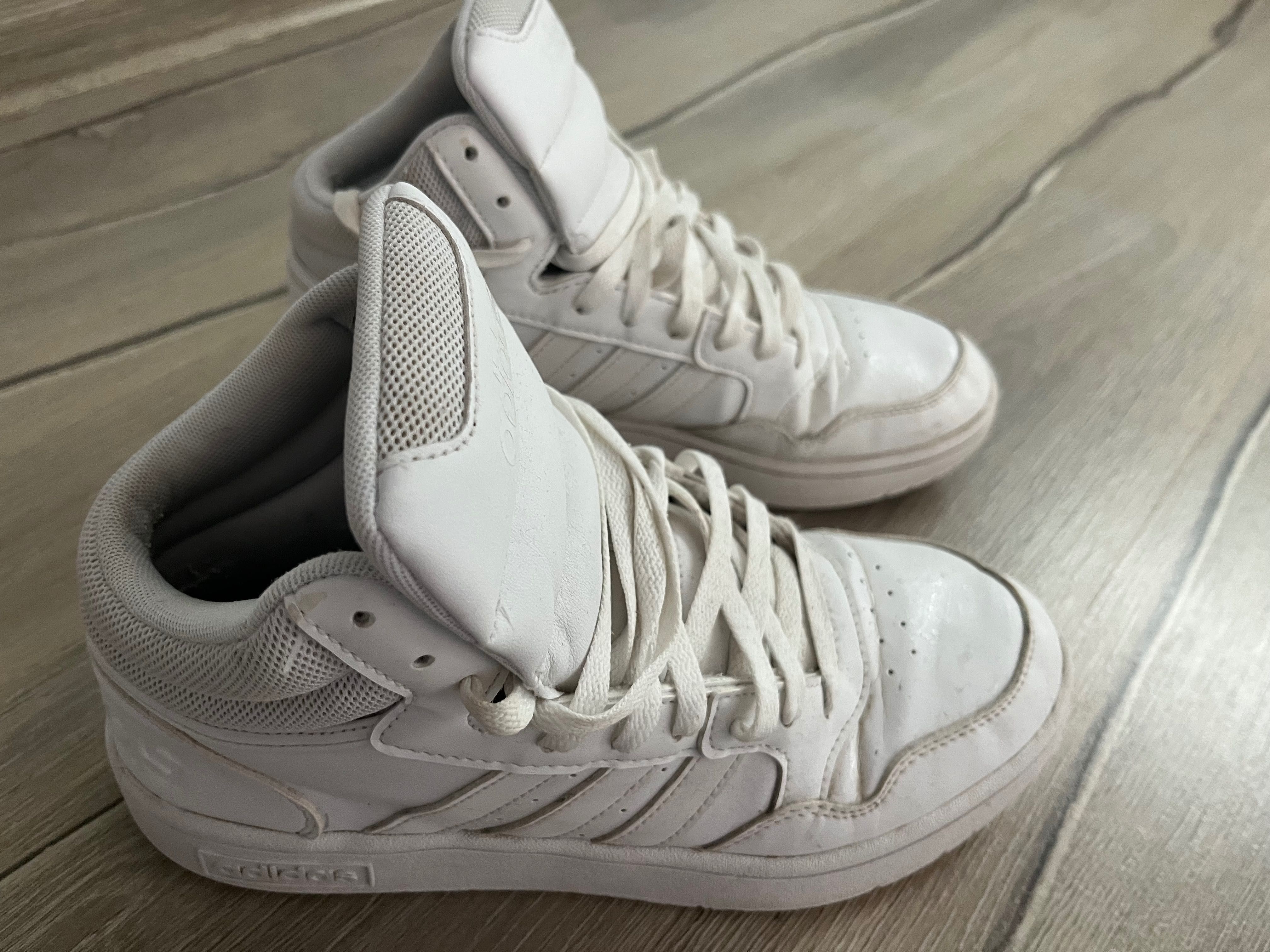 Adidas кожени кецове