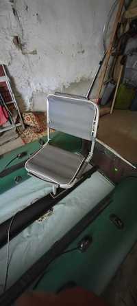 Продам поворотное кресло для лодки ПВХ