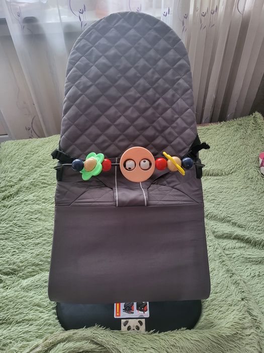 Шезлонг для деток.2000тг