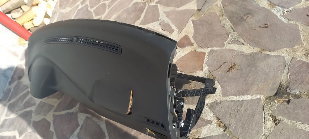 Plansa de bord volkswagen golf 7 2015