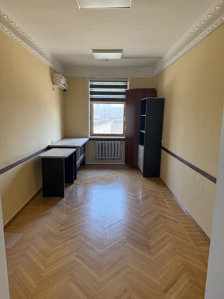 Arendaga beriladi (ochiq va yopiq hudud, ofis)