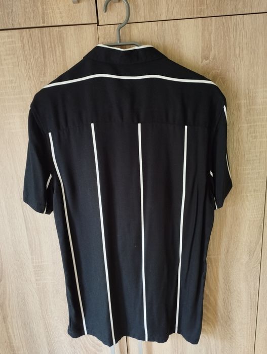 Camasa Noua Bershka Barbati, Marimea XS