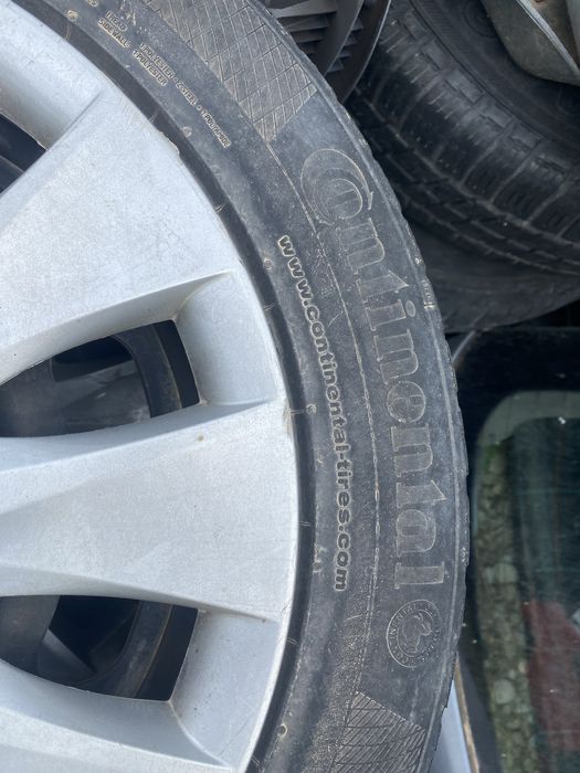 Jante tabla r16 cu anvelope iarna pe ele bonus bmw e90 e91 e92 e93